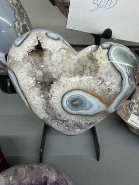 Heart-Shaped Druzy Agate Decorative Stone - White and Gray No Refunds